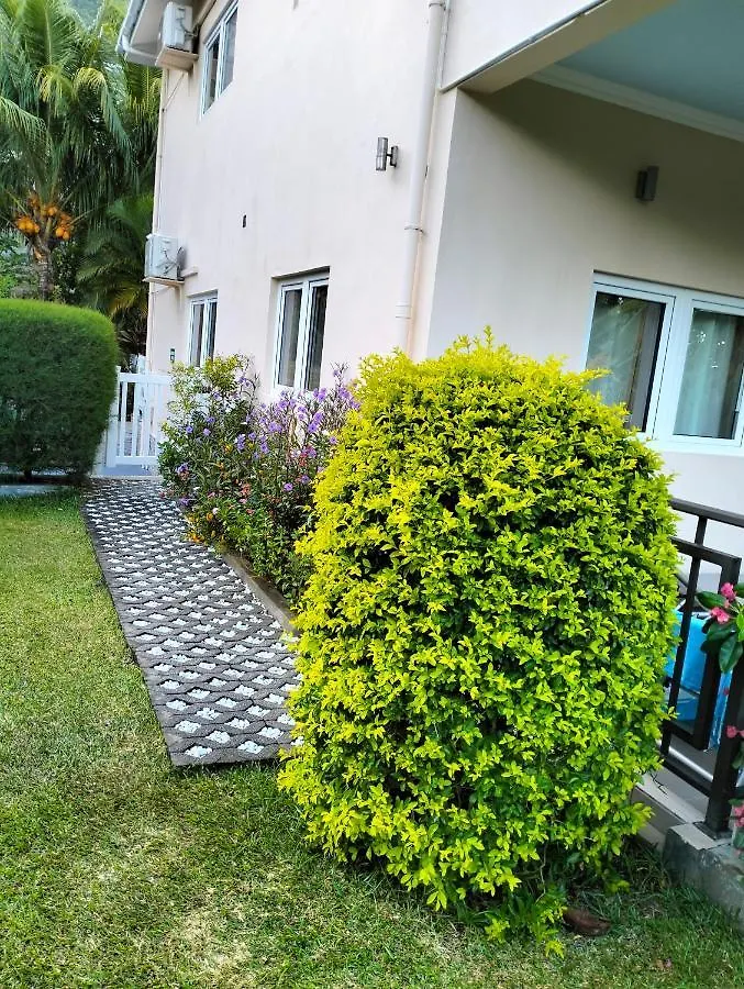 Silhoutte View Apartments Glacis